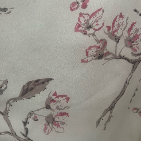 Ricki’s shirt 10 - Picture 6 of 9